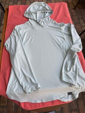 Women’s Patagonia Capilene Cool Sun Hoody Size Medium